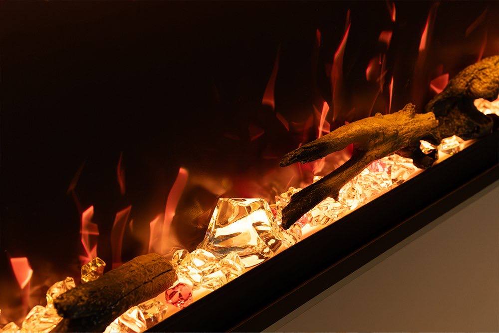 Efecto de llama en la chimenea eléctrica de pared Mystflame Crystal.